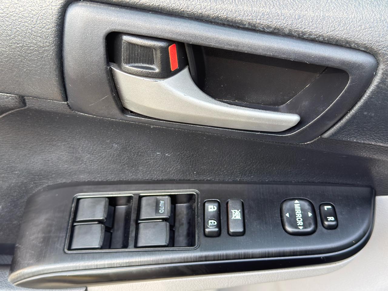 Toyota Camry LE 4D Sedan 2012