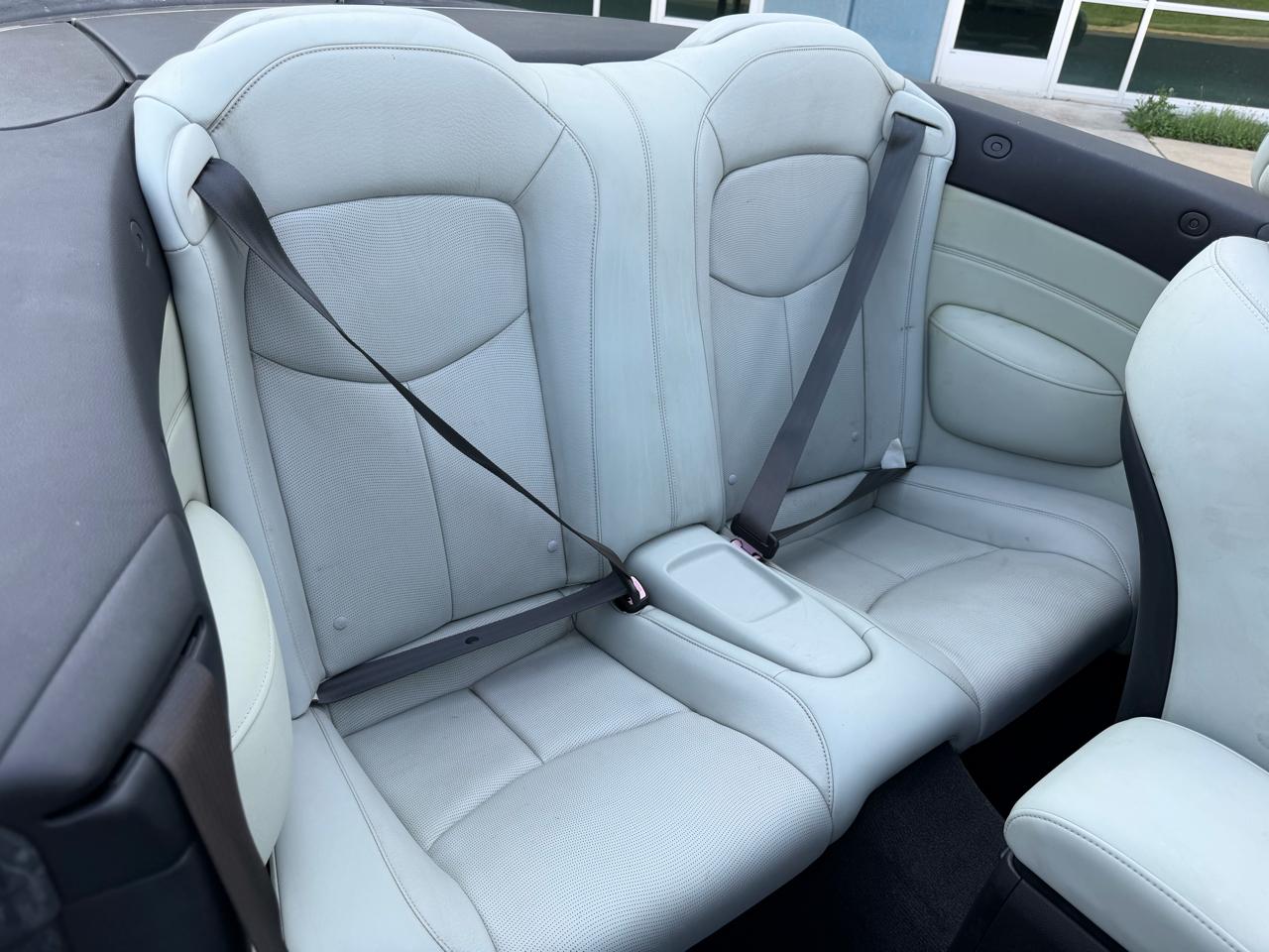 Infiniti G37 Convertible 2dr Base 2009