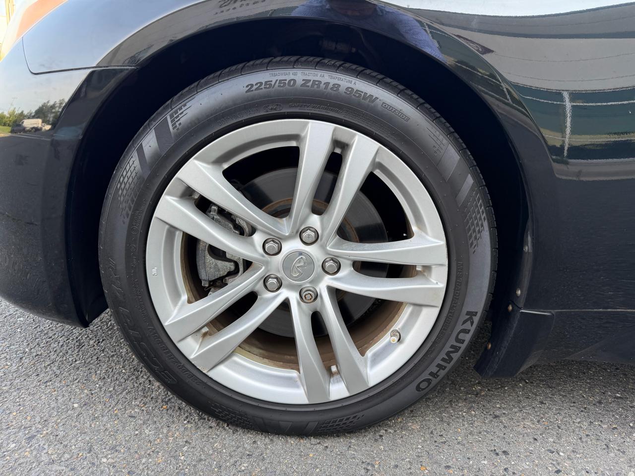 Infiniti G37 Convertible 2dr Base 2009