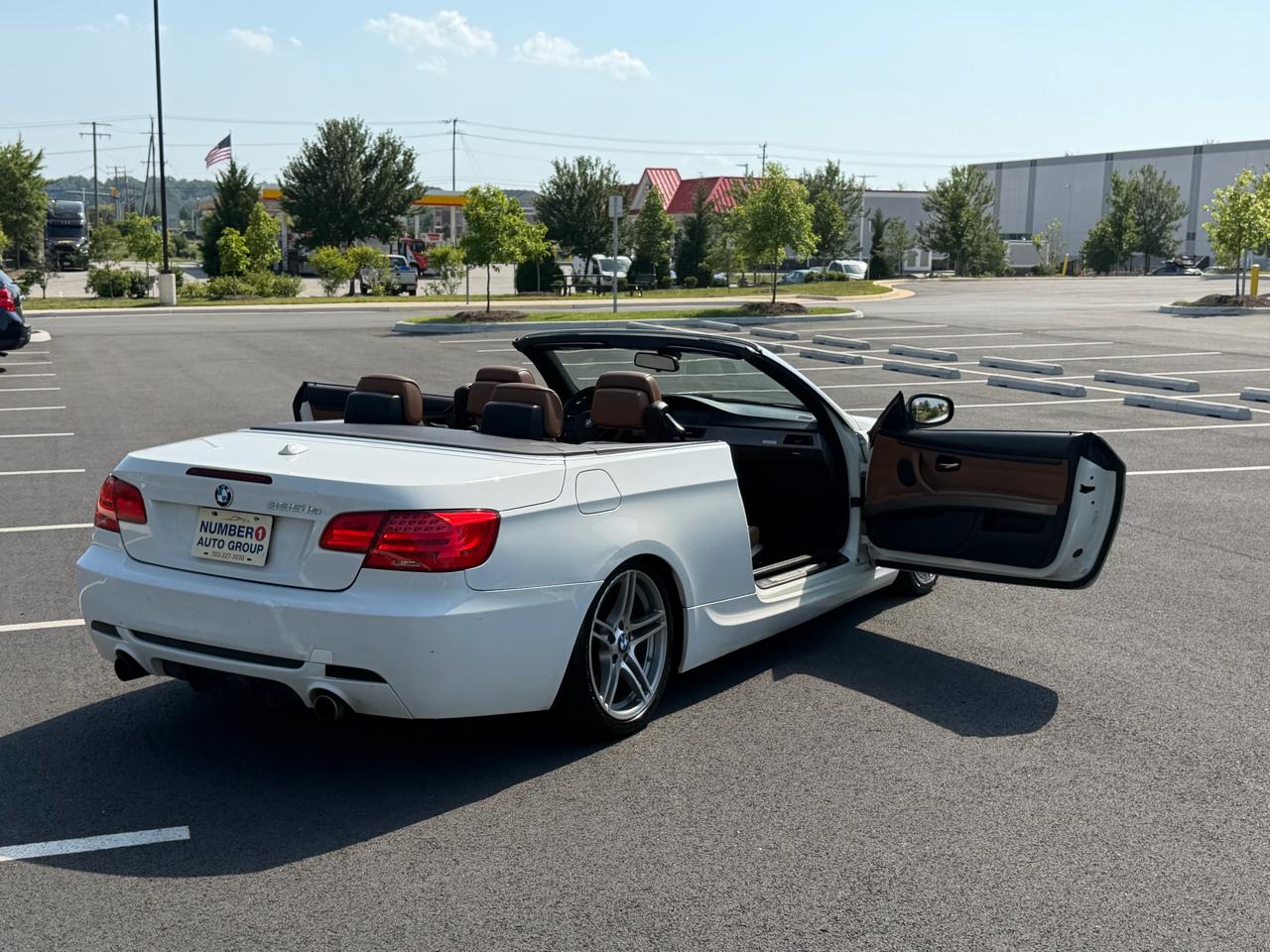 BMW 3-Series 335i Convertible - SULEV 2011