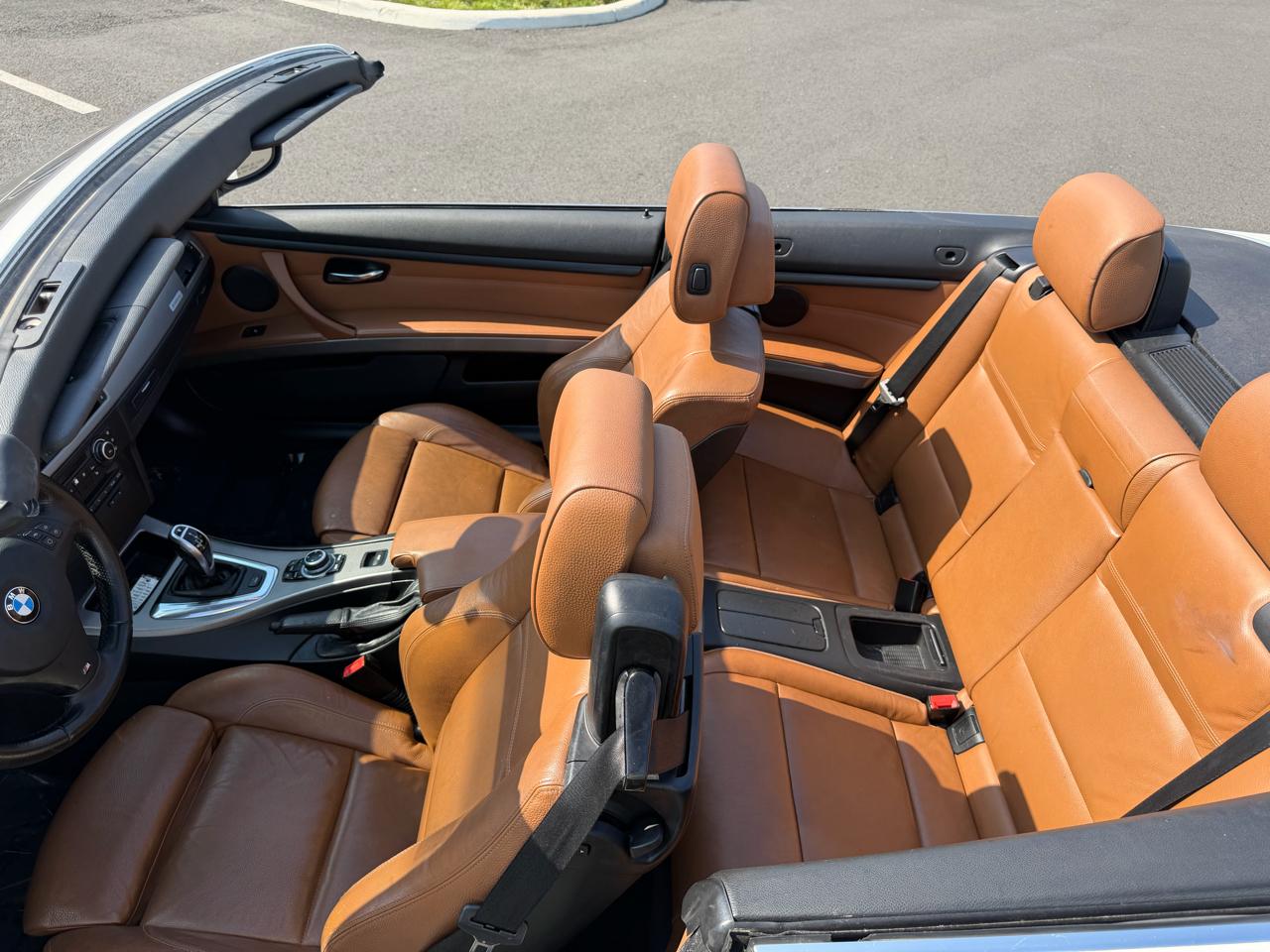 BMW 3-Series 335i Convertible - SULEV 2011