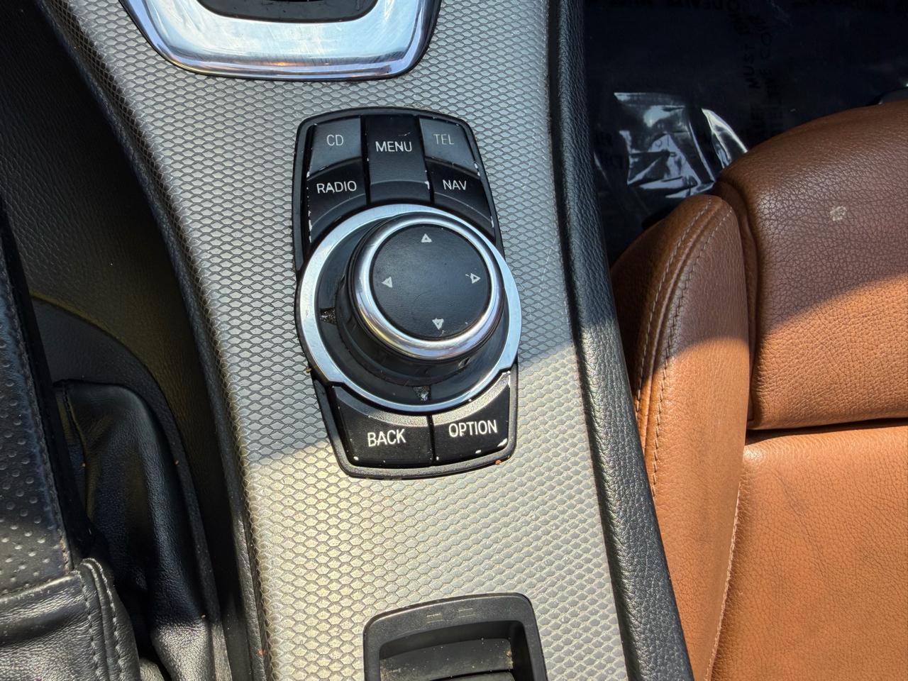 BMW 3-Series 335i Convertible - SULEV 2011