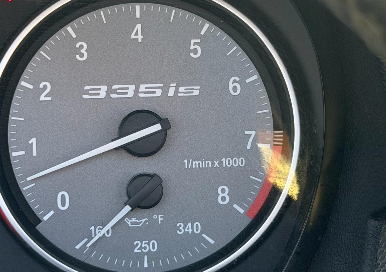 BMW 3-Series 335i Convertible - SULEV 2011