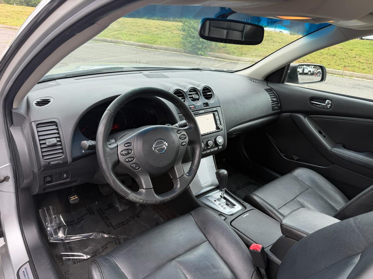 Nissan Altima 4dr Sdn I4 2.5 SL 2011