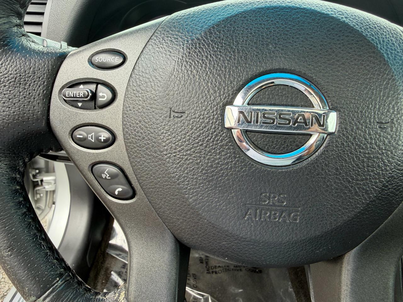 Nissan Altima 4dr Sdn I4 2.5 SL 2011