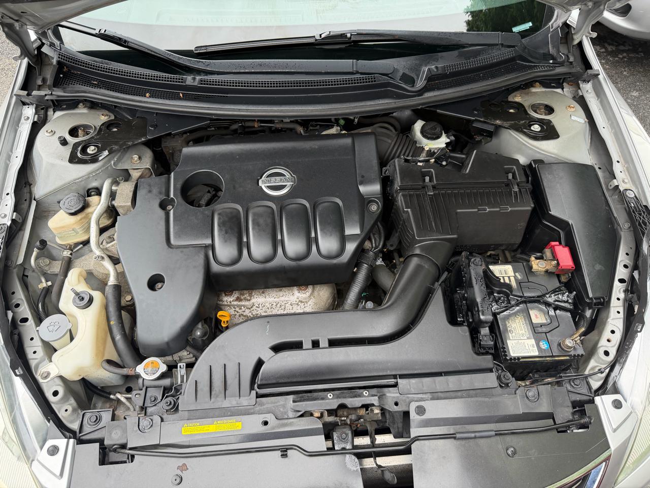 Nissan Altima 4dr Sdn I4 2.5 SL 2011
