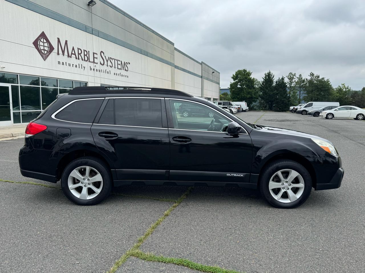 Subaru Outback 2.5i Premium 2013