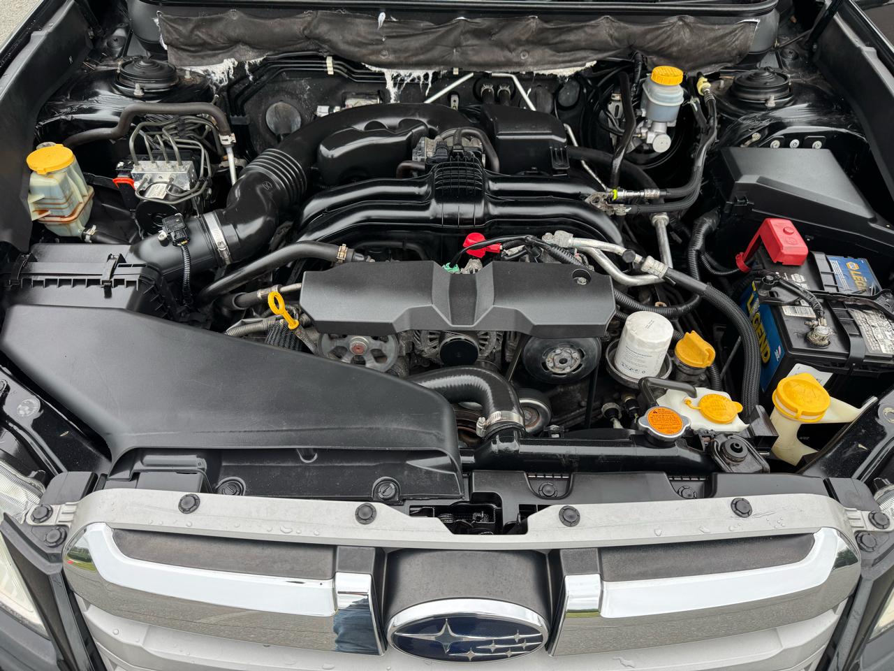 Subaru Outback 2.5i Premium 2013