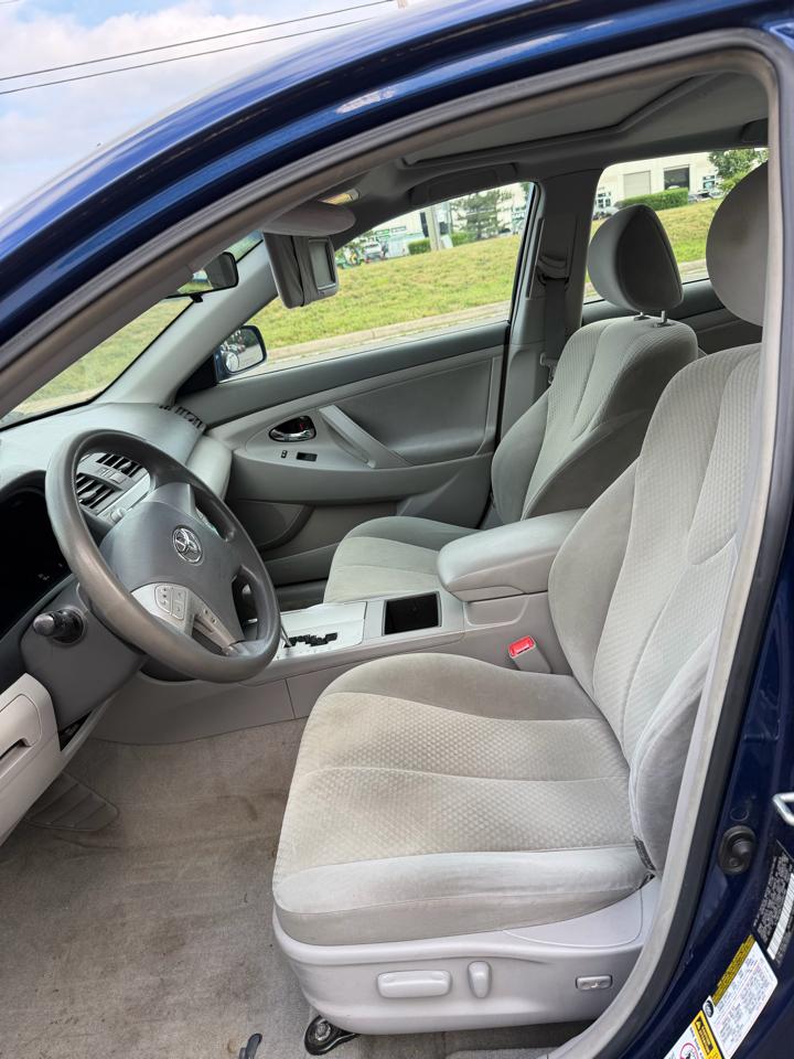 Toyota Camry 4dr Sdn LE Auto 2007