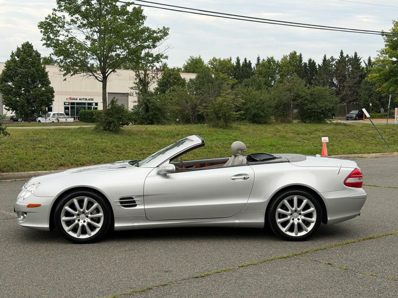Mercedes-Benz SL-Class SL550 2007
