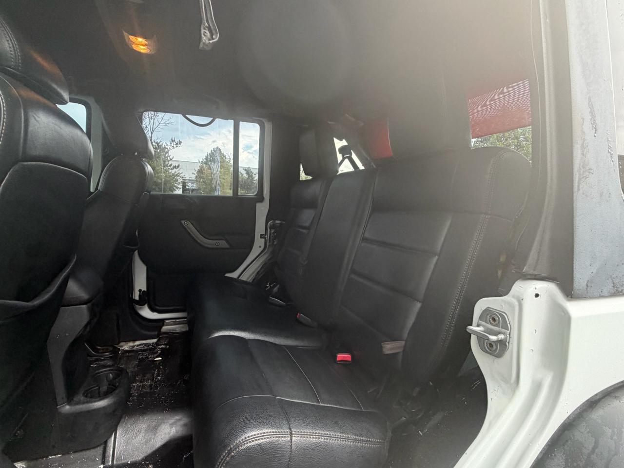 Jeep Wrangler Unlimited Sport 4WD 2012