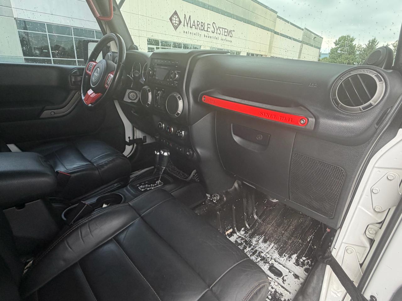 Jeep Wrangler Unlimited Sport 4WD 2012