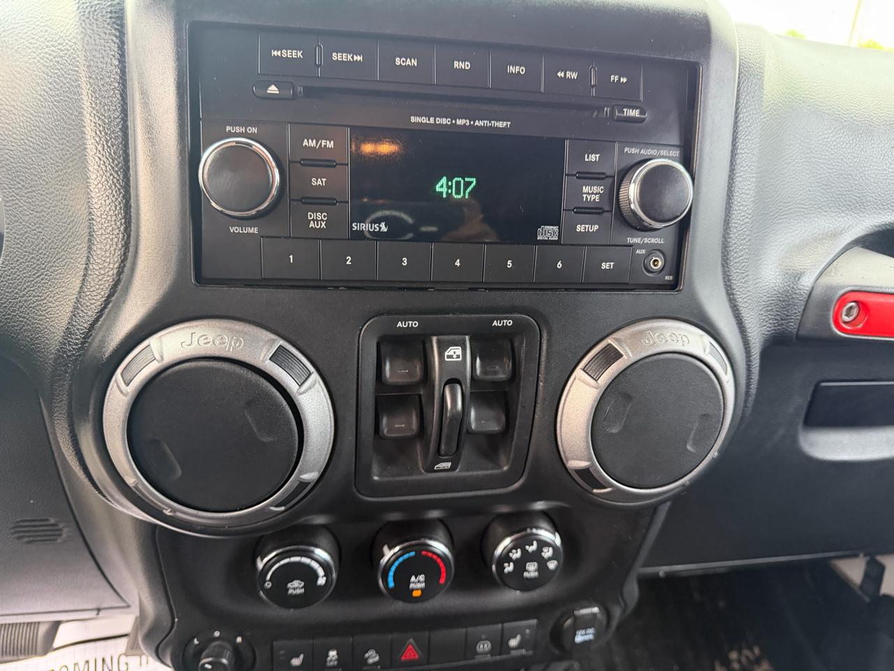 Jeep Wrangler Unlimited Sport 4WD 2012