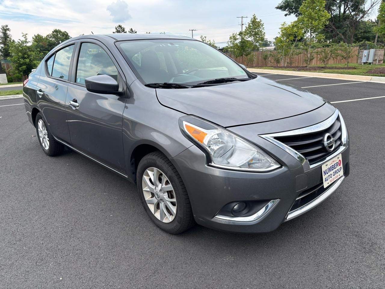 2018 Nissan Versa 1.6 S 5M