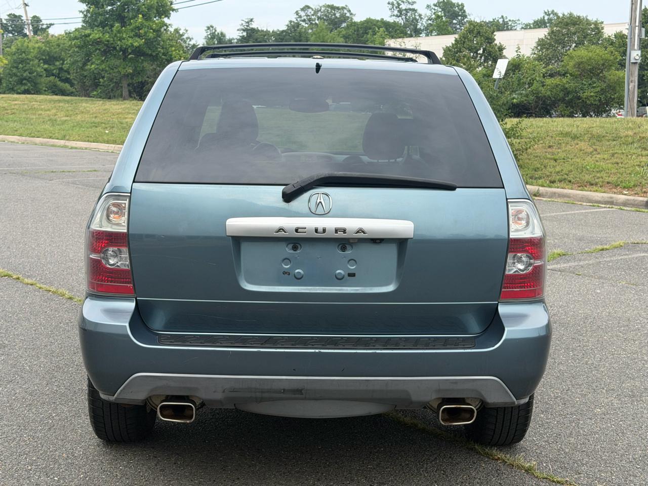 Acura MDX Touring with Navigation System and Rear DVD System 2005