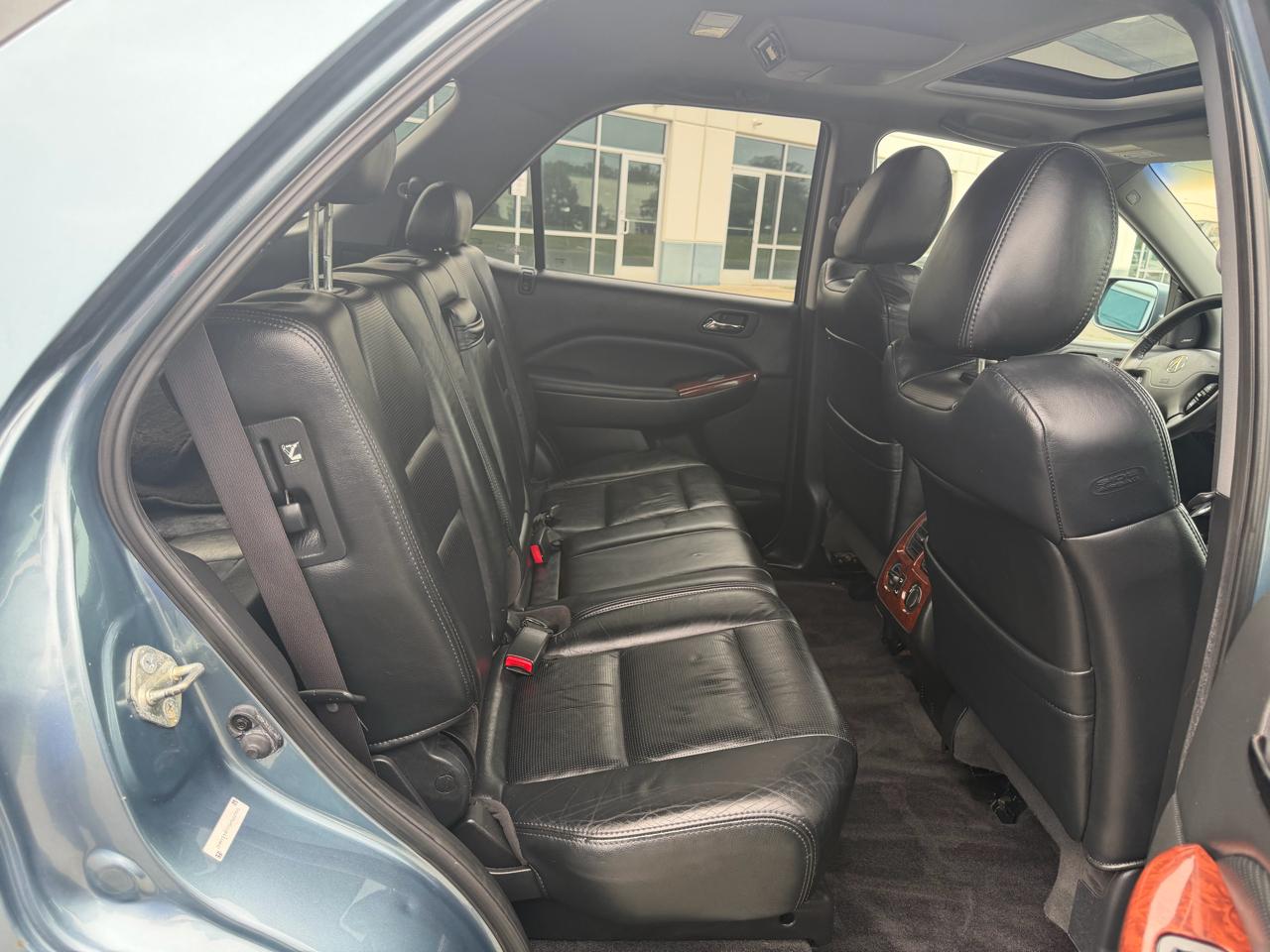 Acura MDX Touring with Navigation System and Rear DVD System 2005