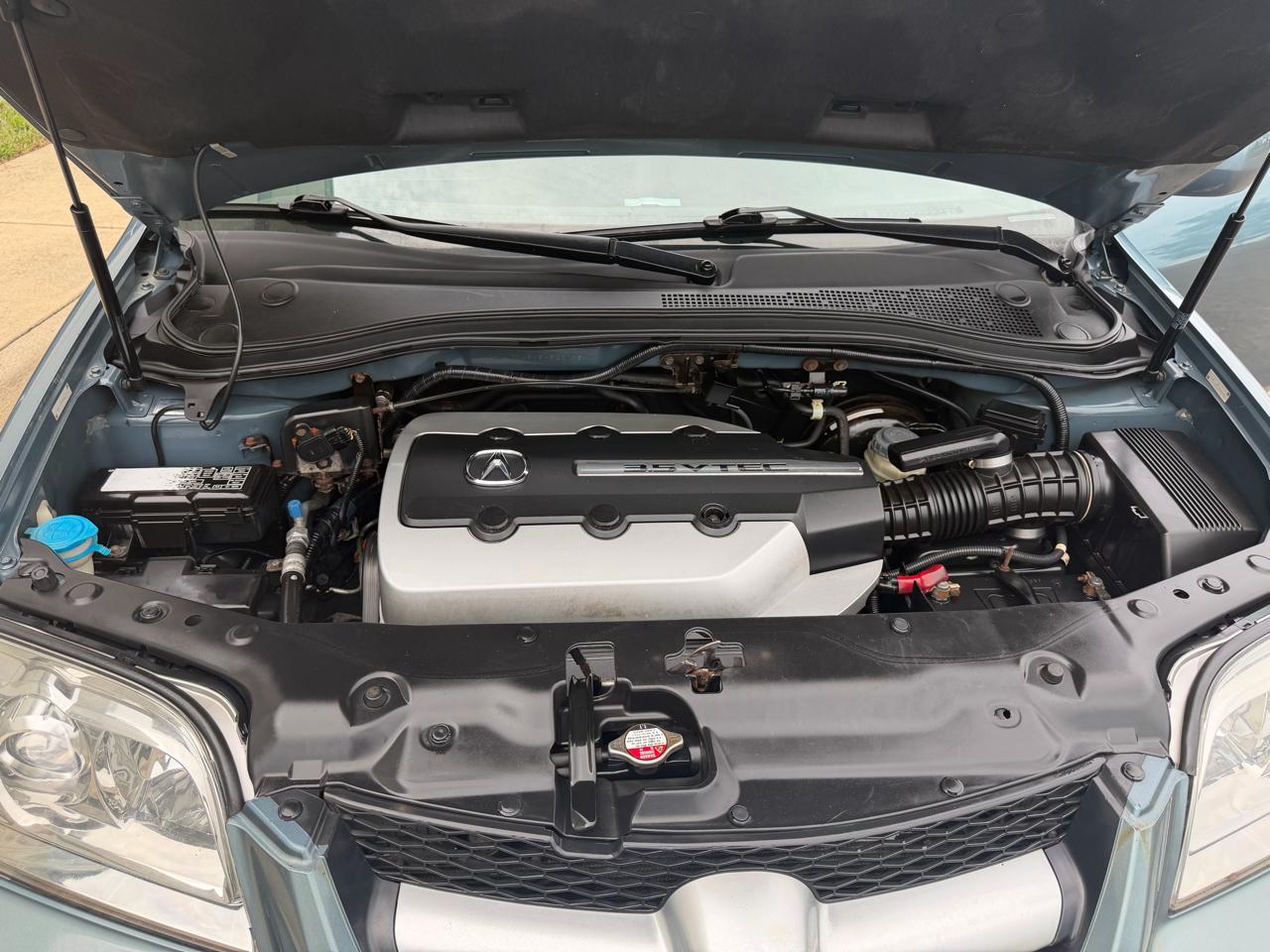 Acura MDX Touring with Navigation System and Rear DVD System 2005