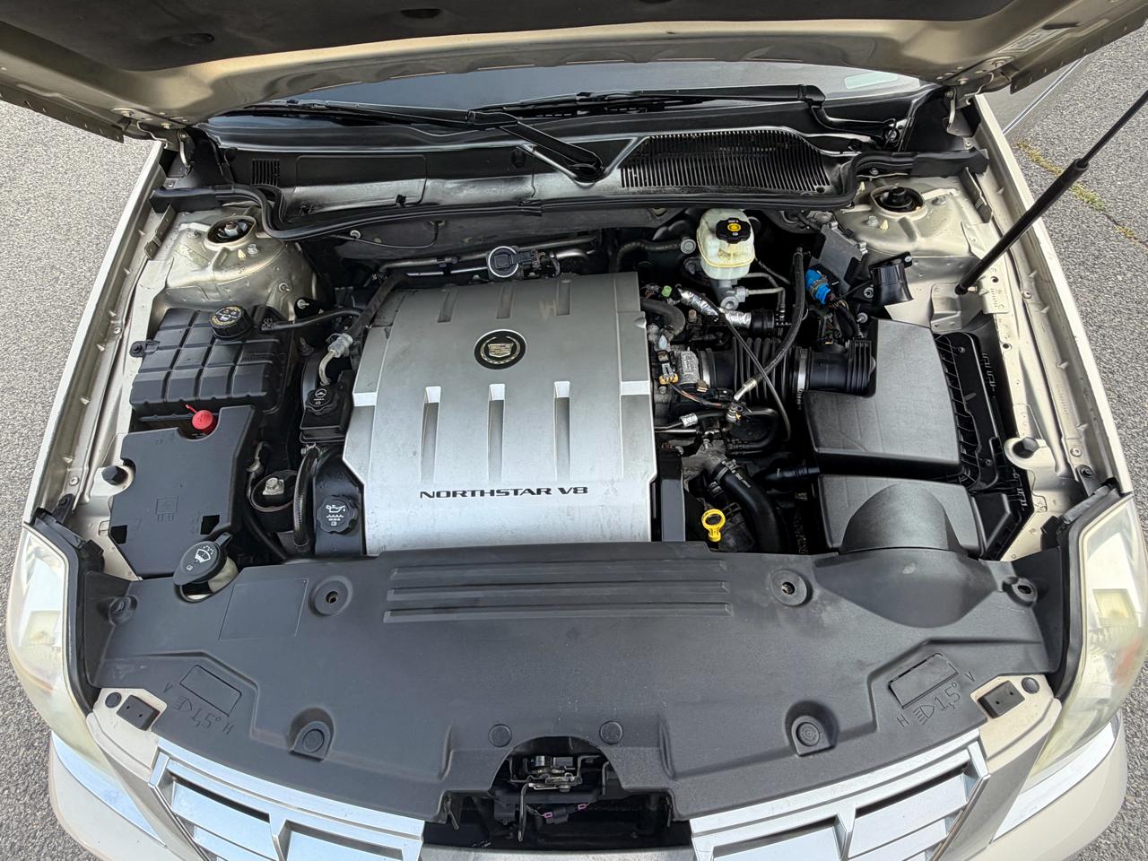 Cadillac DTS Sedan 2007