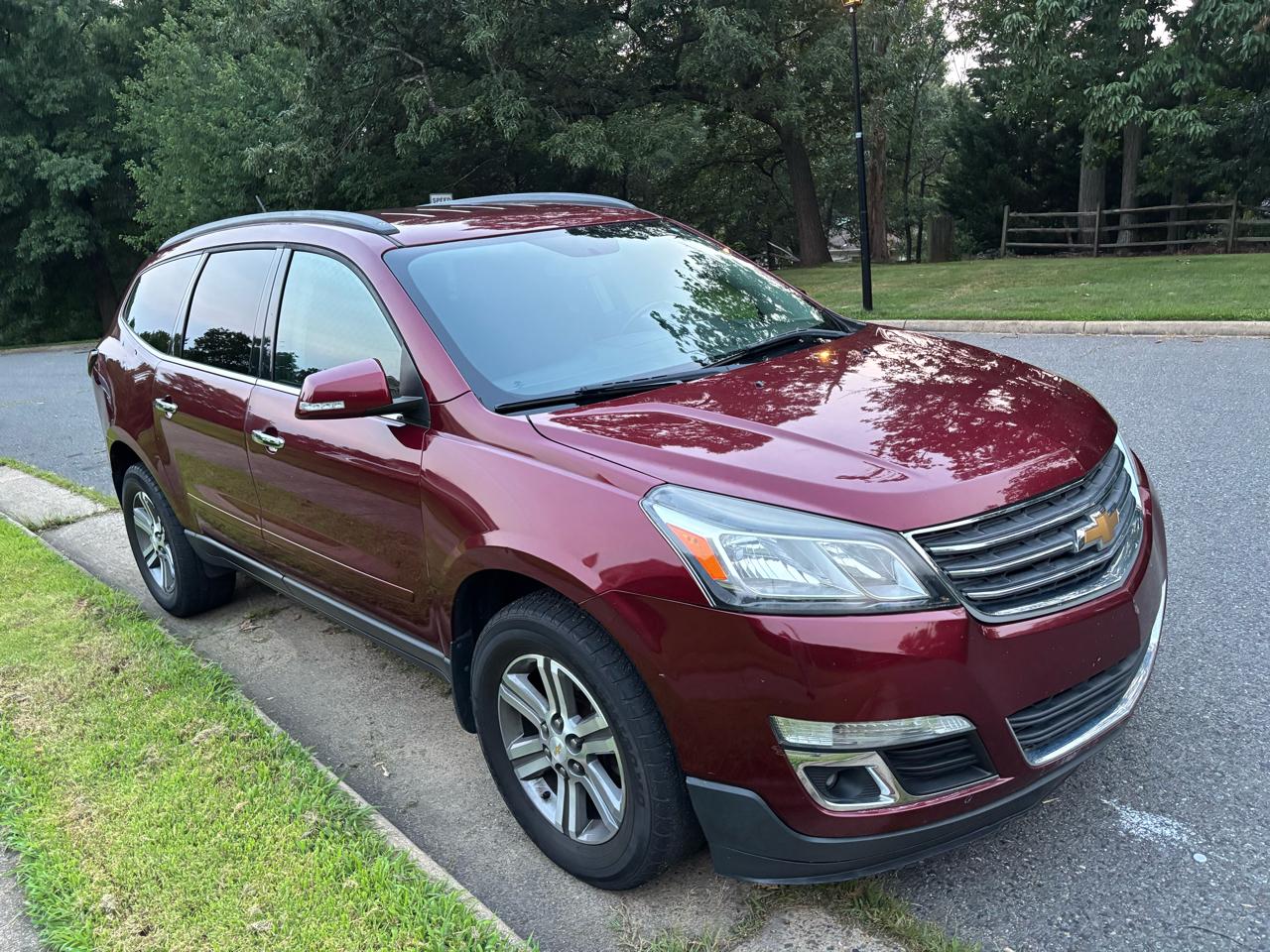 Chevrolet Traverse 1LT FWD 2015