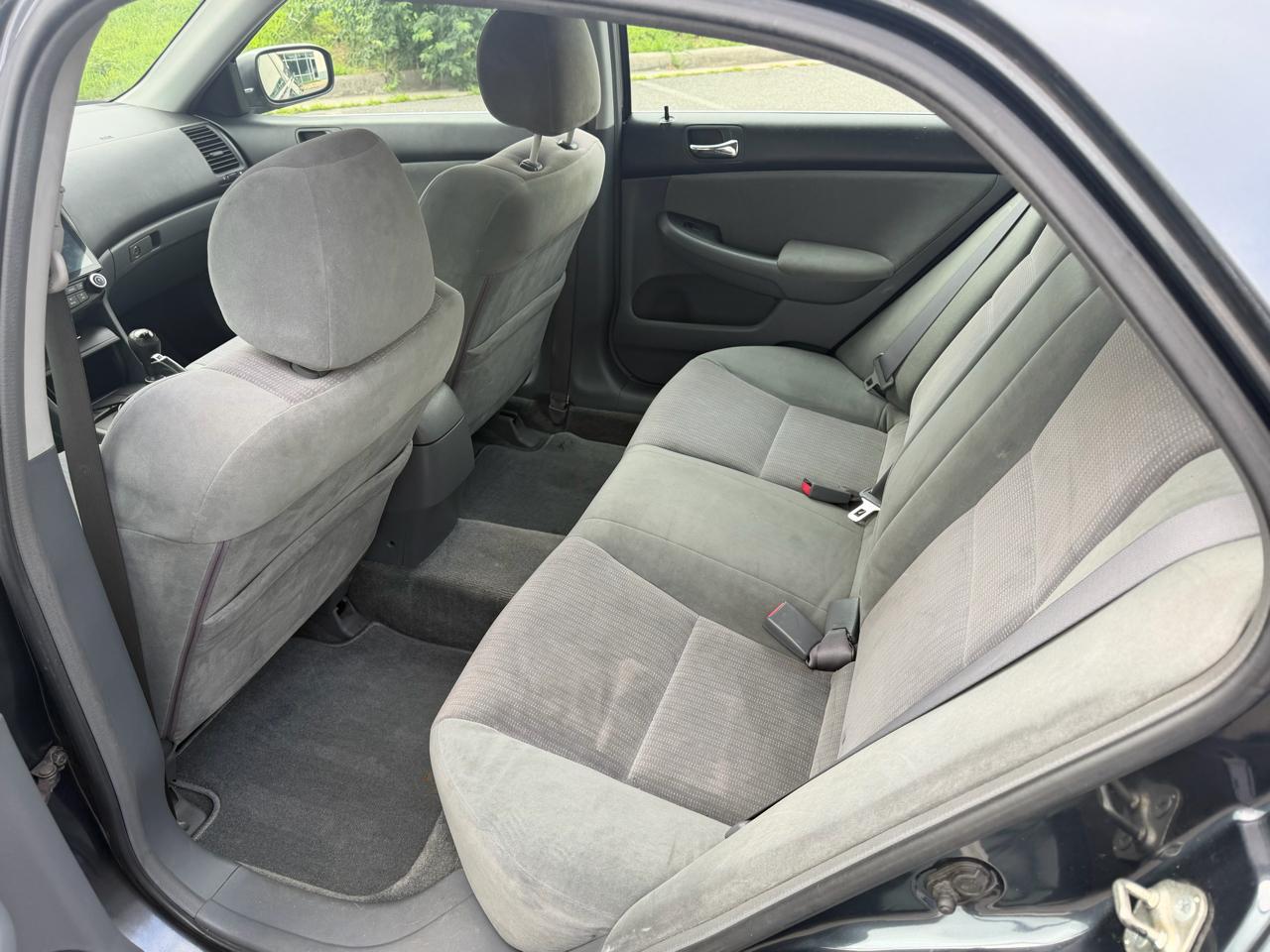 Honda Accord LX sedan 2003