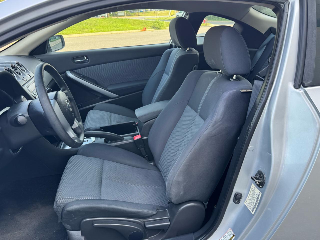 Nissan Altima 2.5 S Coupe 2008