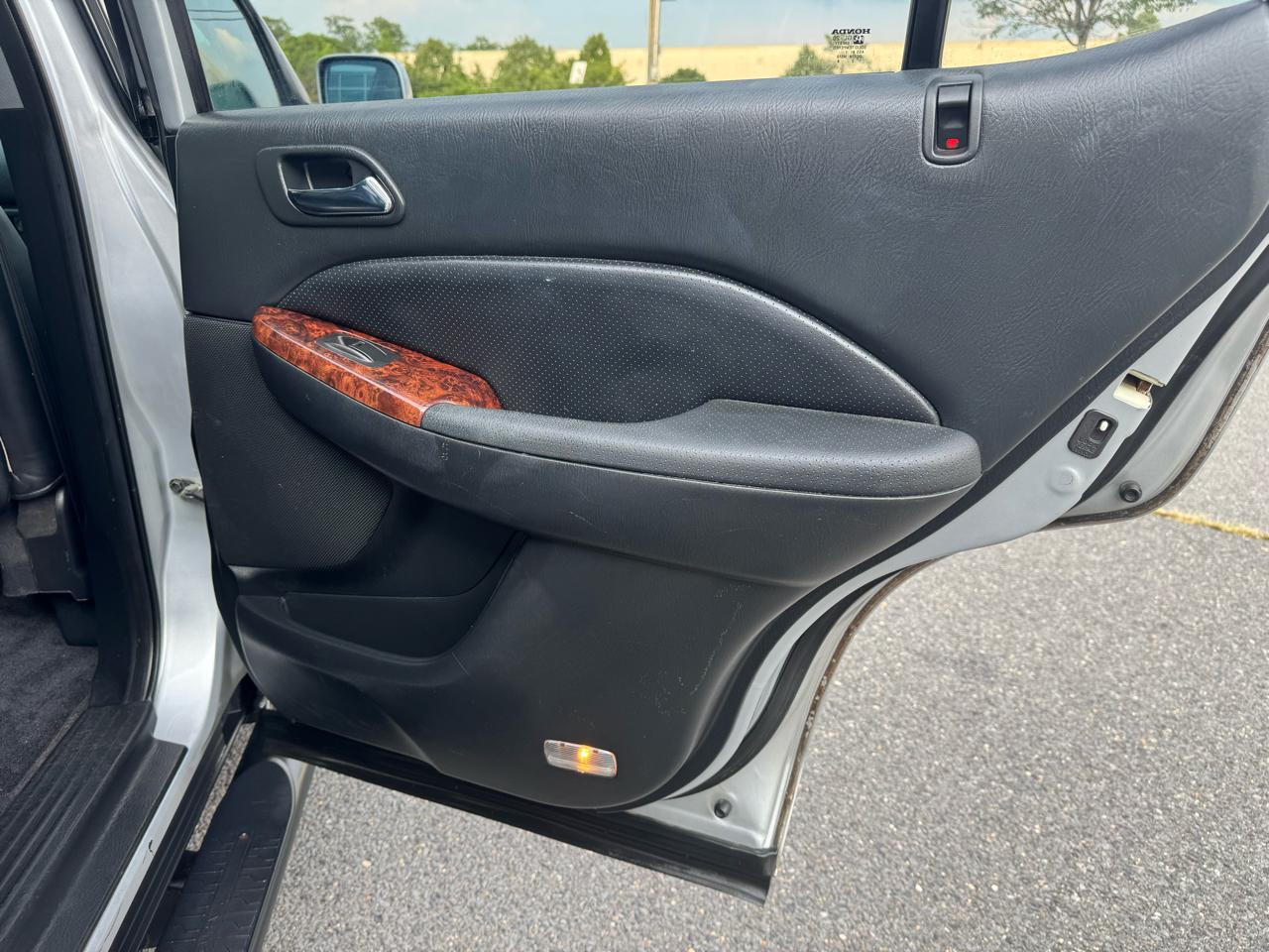 Acura MDX Touring with Navigation System 2002