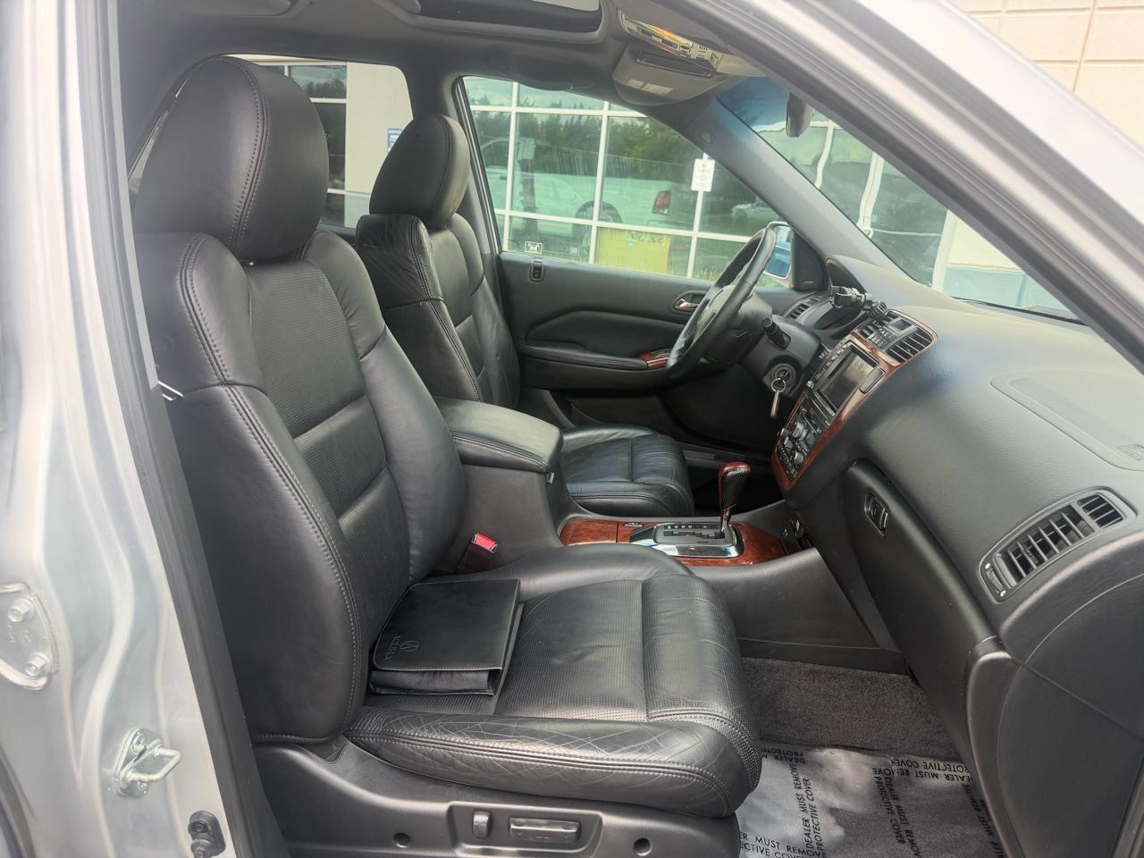Acura MDX Touring with Navigation System and Rear DVD System 2004