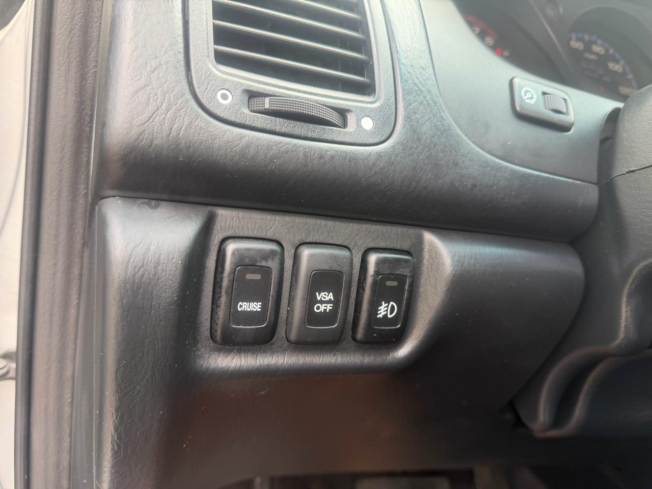 Acura MDX Touring with Navigation System and Rear DVD System 2004