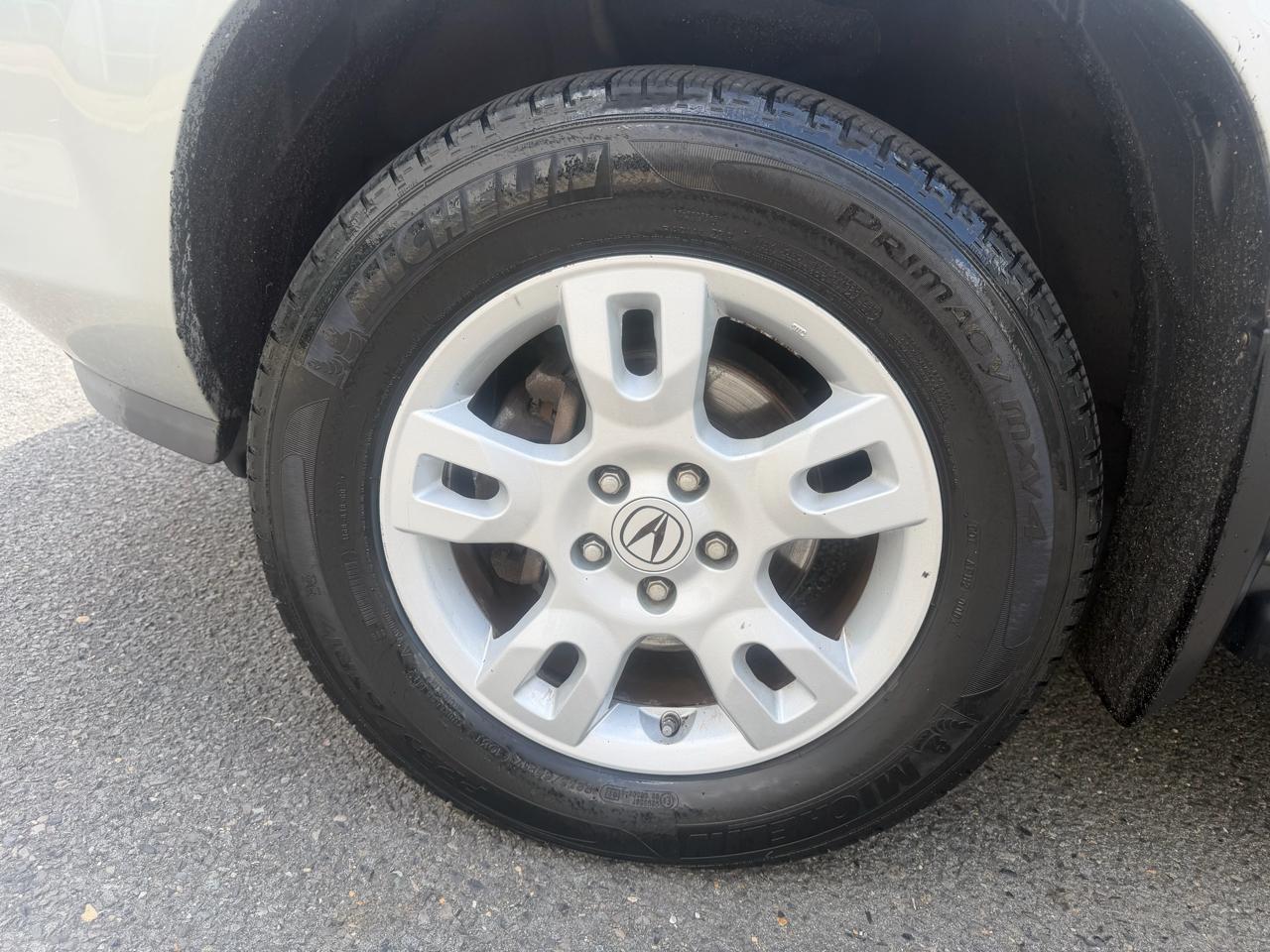 Acura MDX Touring with Navigation System and Rear DVD System 2004