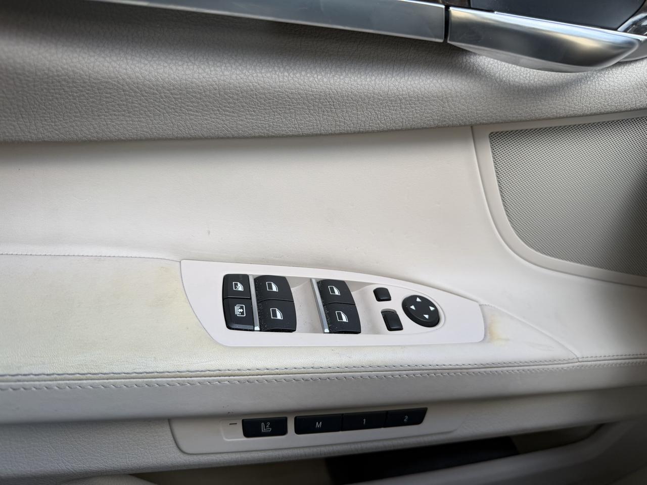 BMW 7-Series 750i 2013