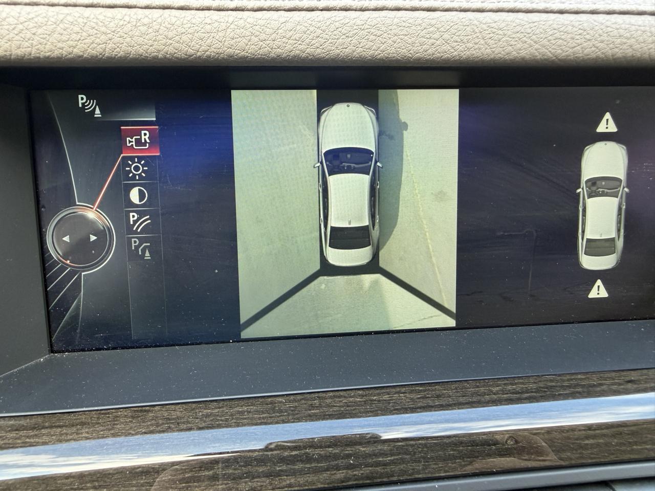 BMW 7-Series 750i 2013