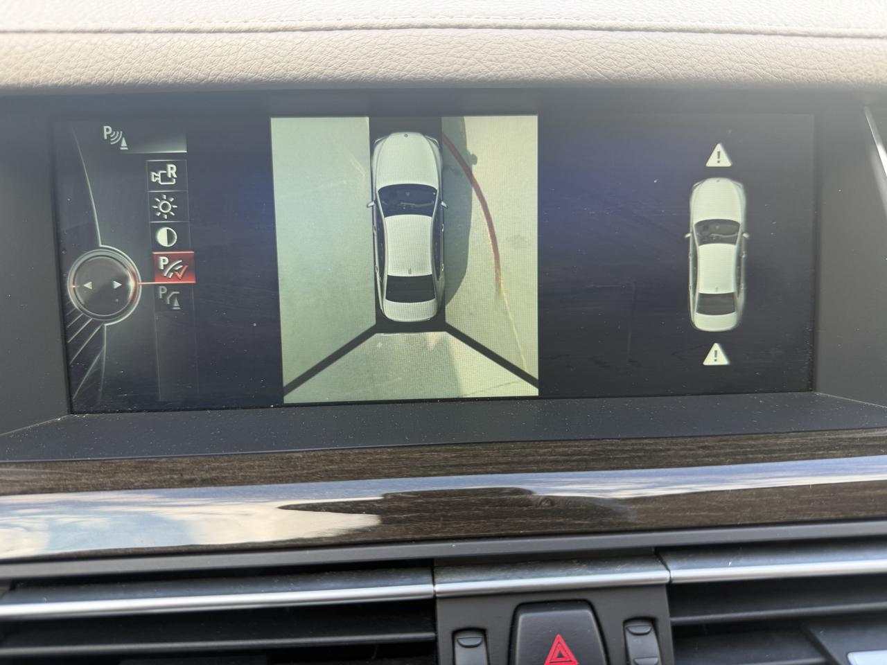 BMW 7-Series 750i 2013