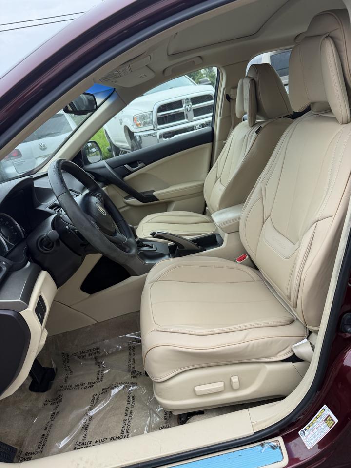 Acura TSX 5-speed AT 2010