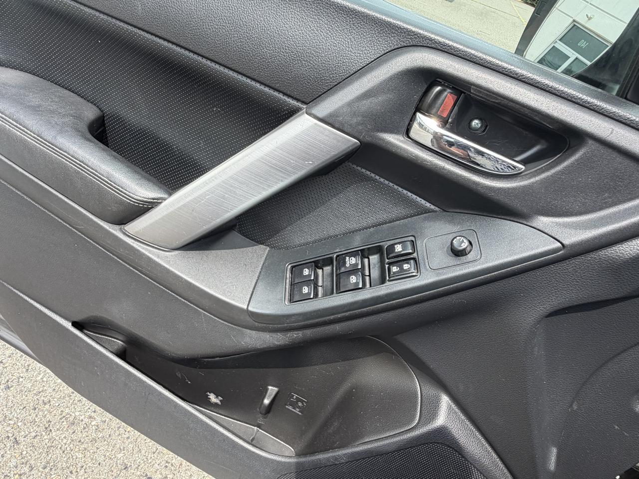 Subaru Forester 2.0XT Touring 2015