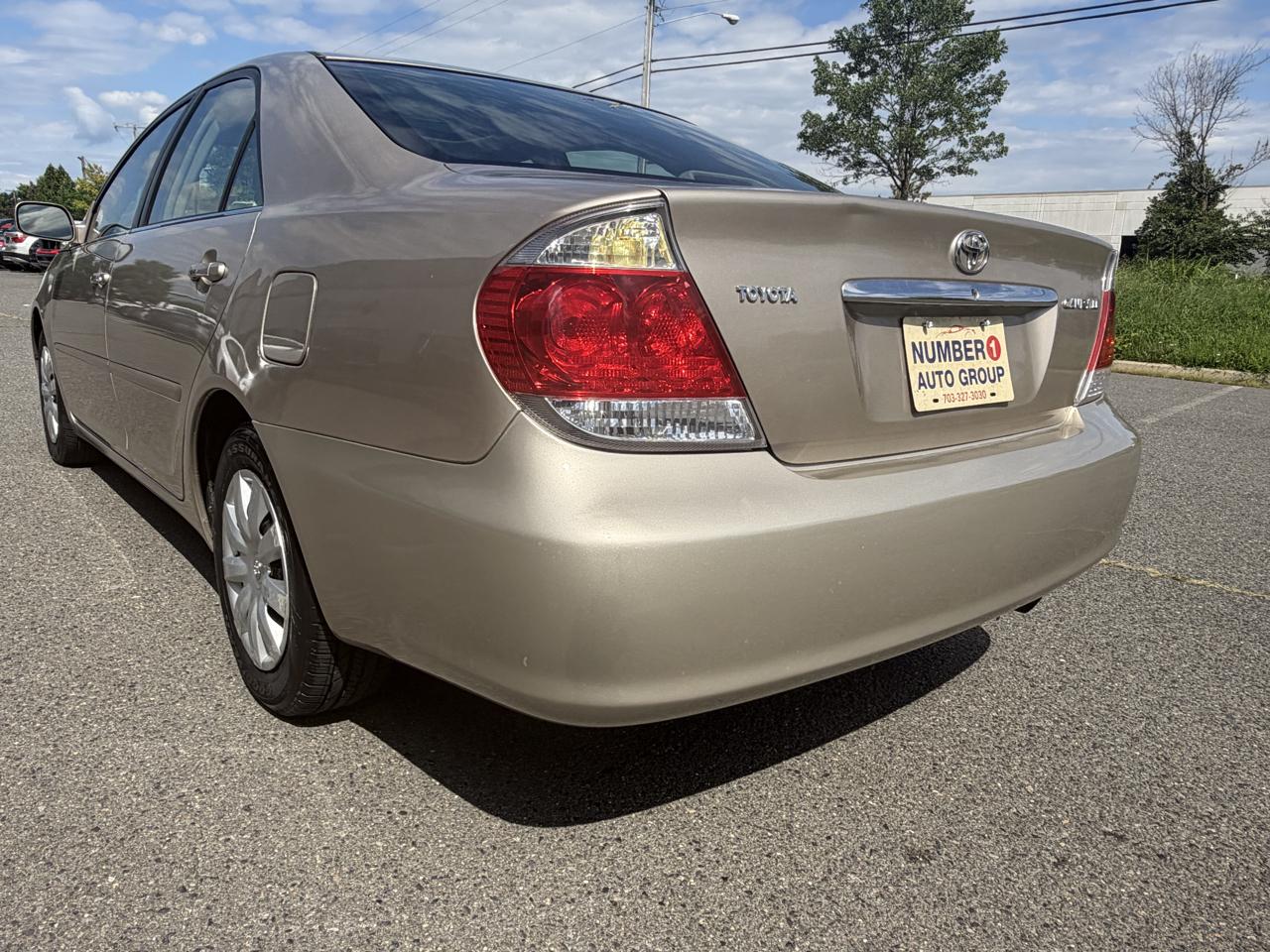 Toyota Camry Standard 2006