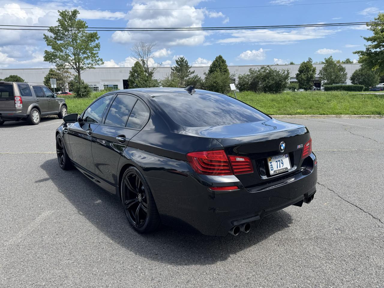BMW M5 4D Sedan 2015