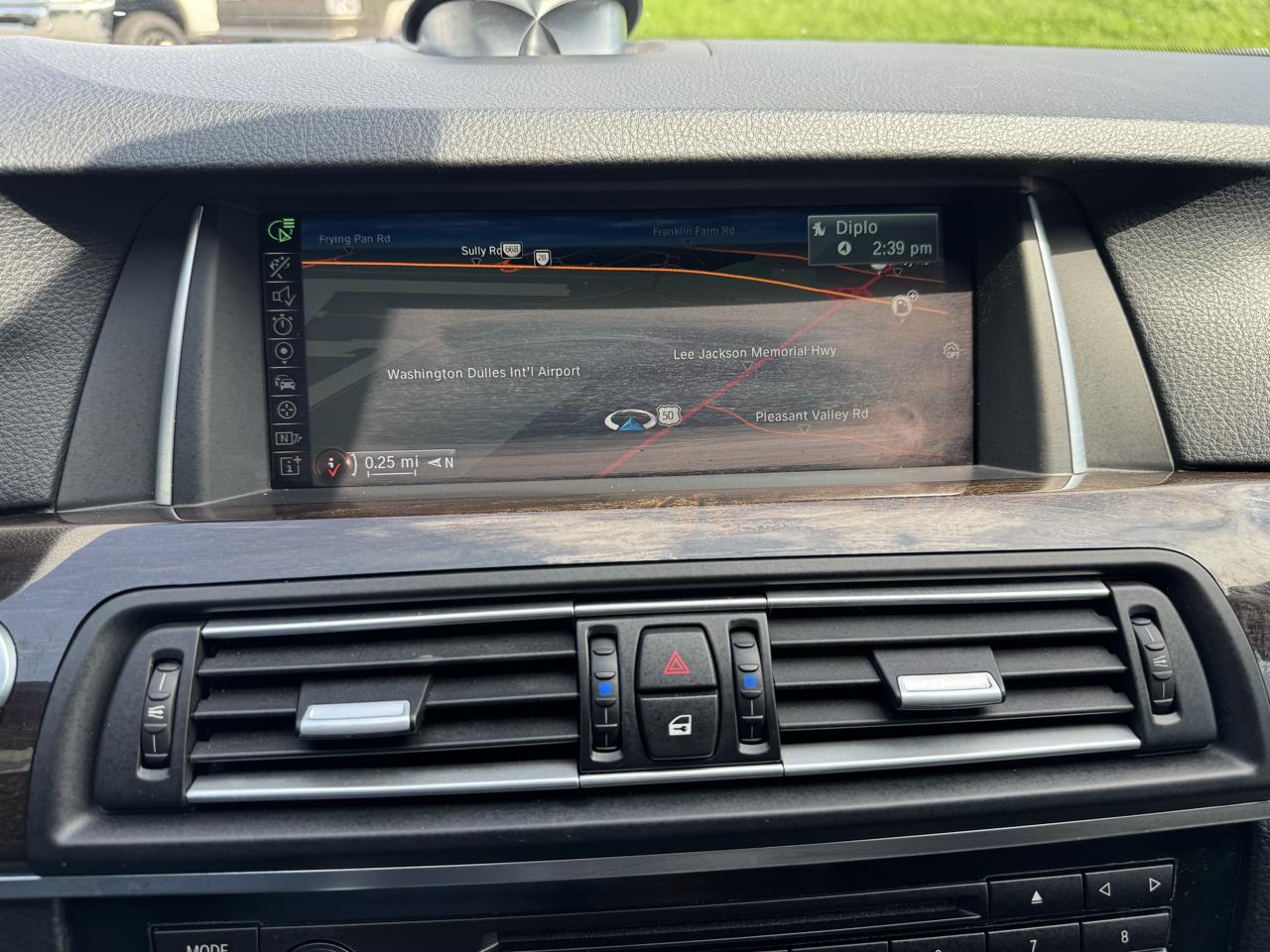 BMW M5 4D Sedan 2015