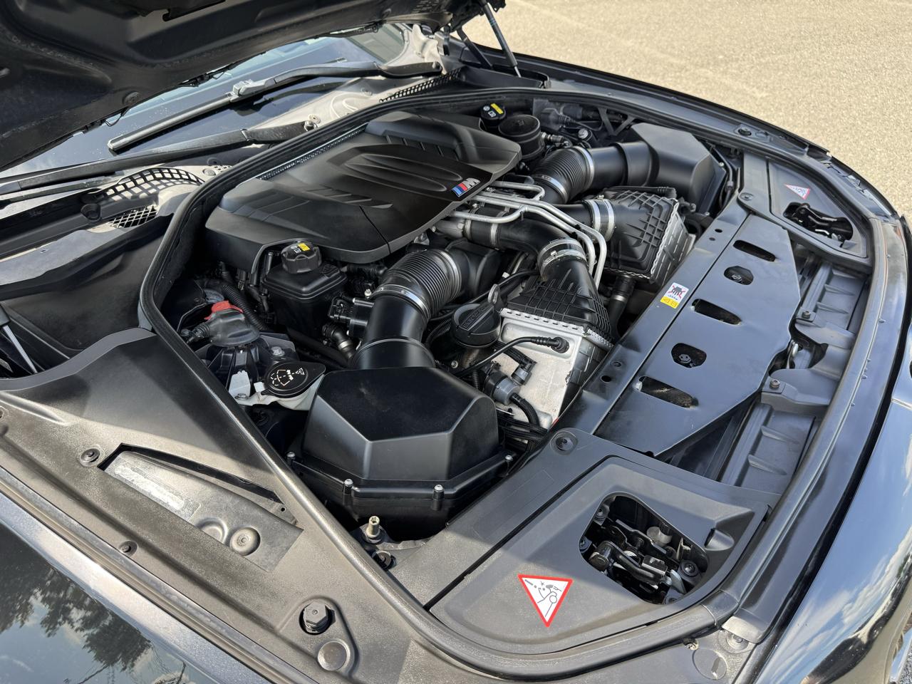 BMW M5 4D Sedan 2015