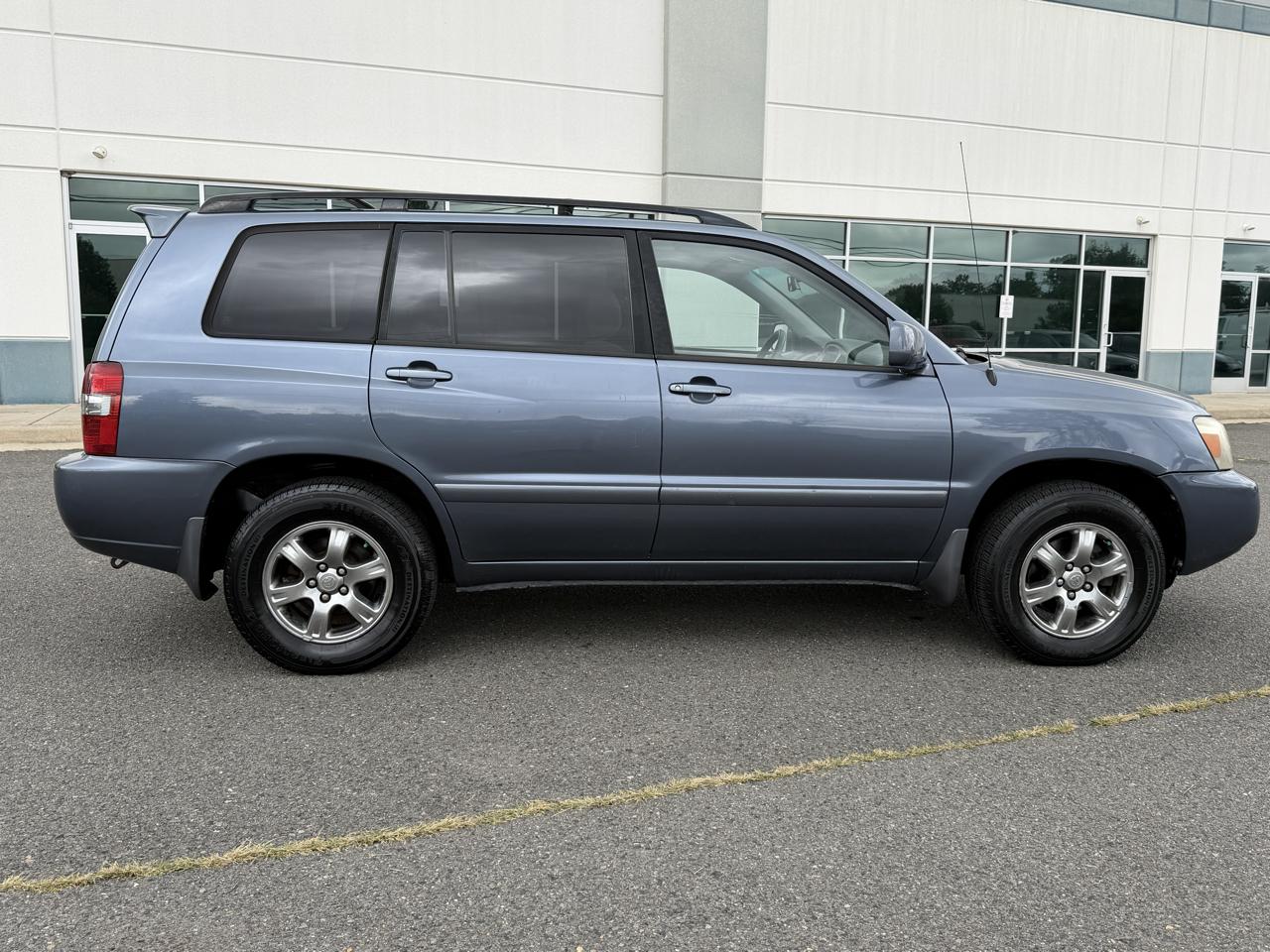 Toyota Highlander Limited V6 4WD 2006