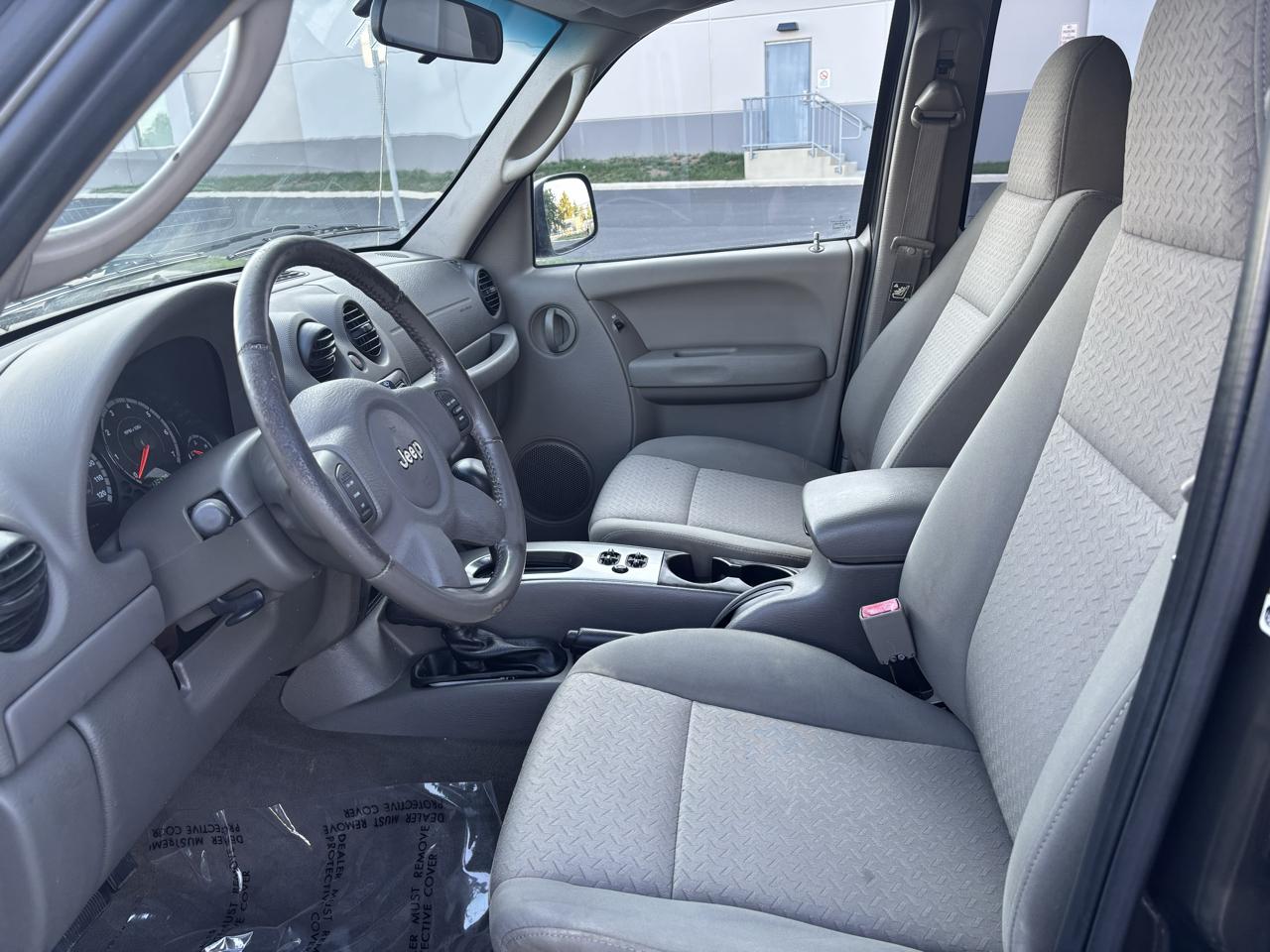 Jeep Liberty Renegade 4WD 2005