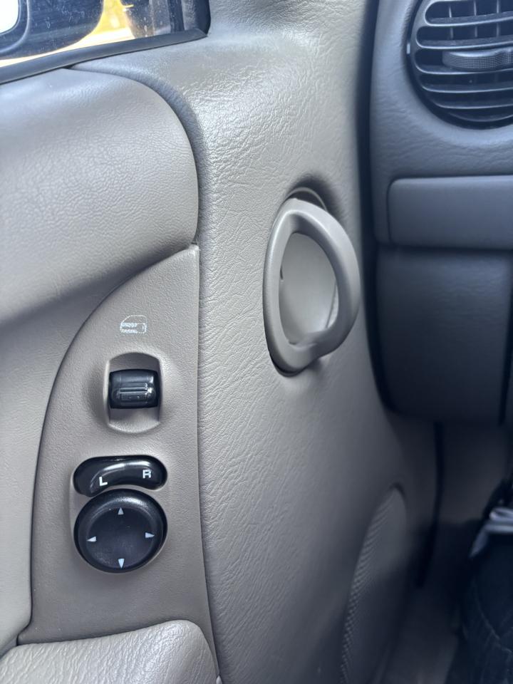 Jeep Liberty Renegade 4WD 2005