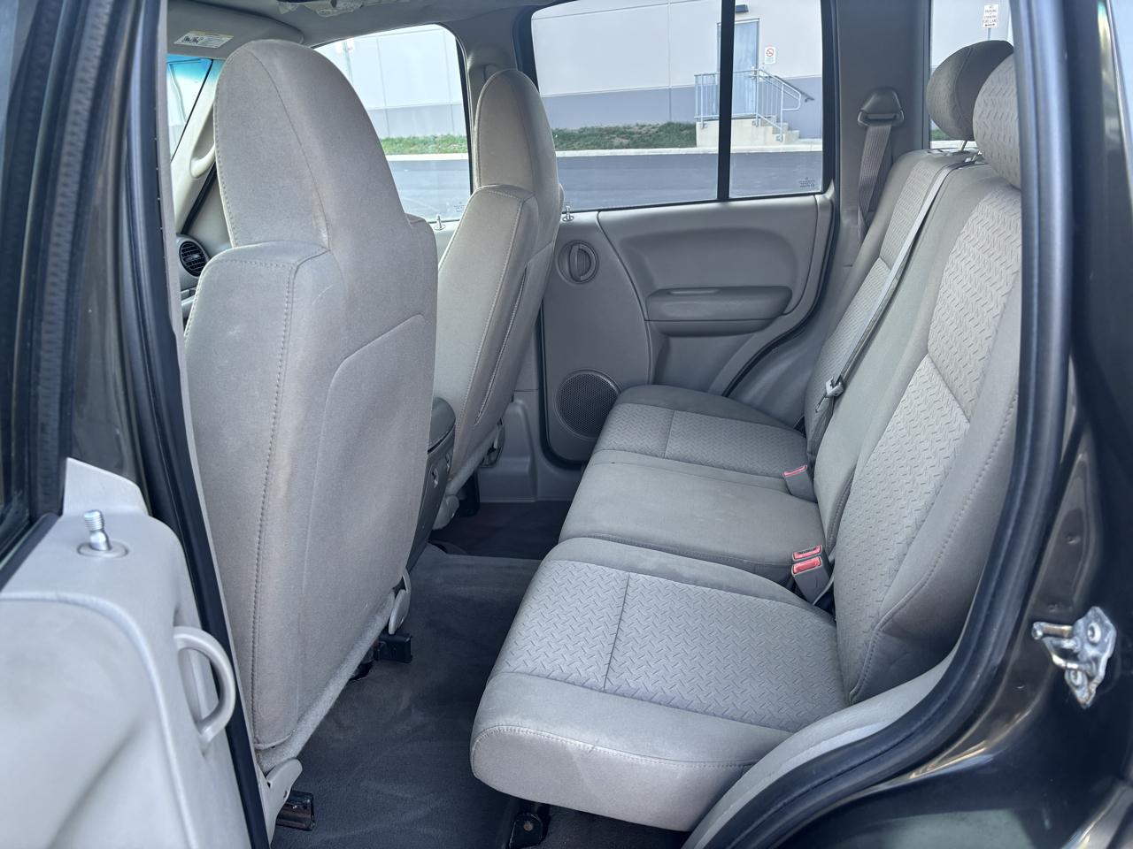 Jeep Liberty Renegade 4WD 2005