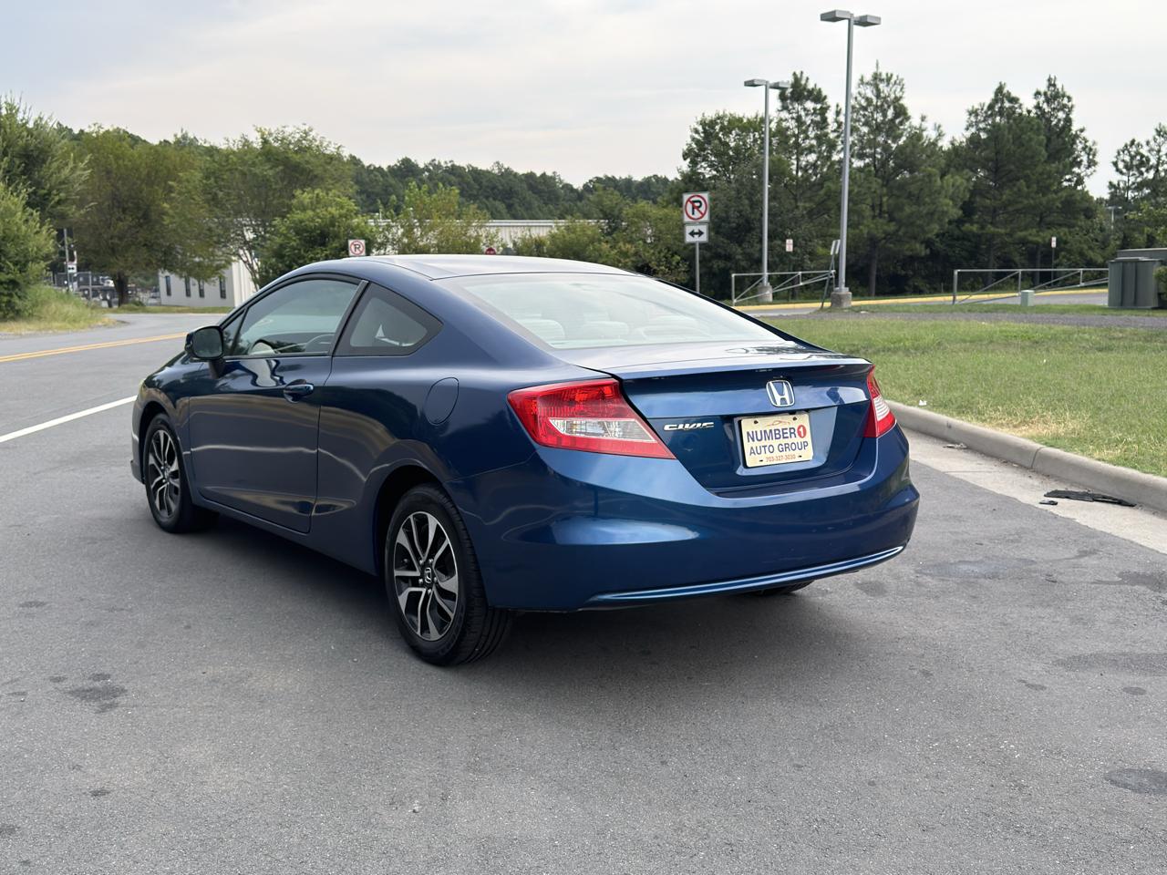 Honda Civic 2dr Cpe LX Auto 2013