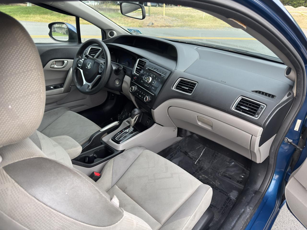 Honda Civic 2dr Cpe LX Auto 2013