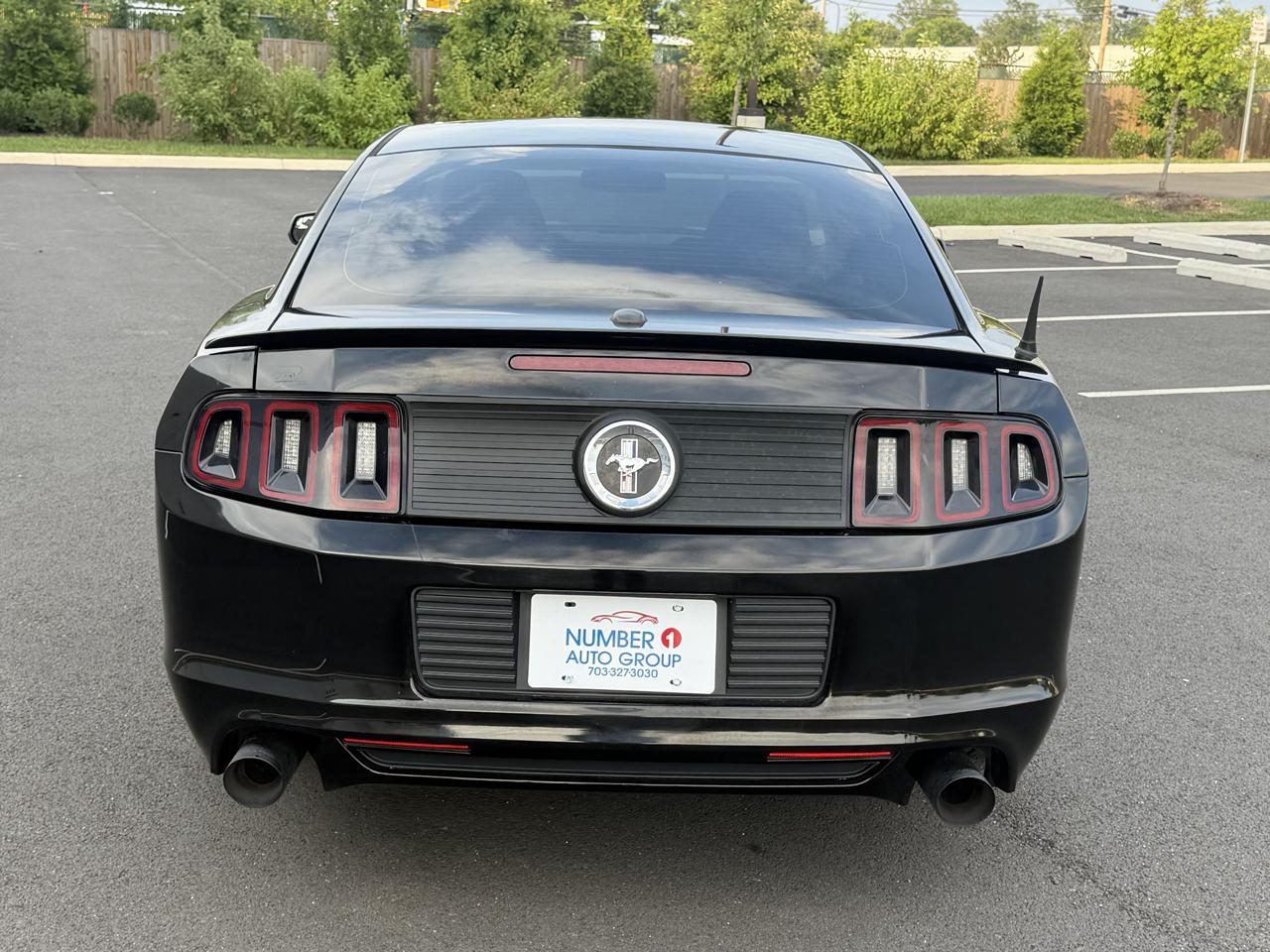 Ford Mustang V6 Coupe 2013