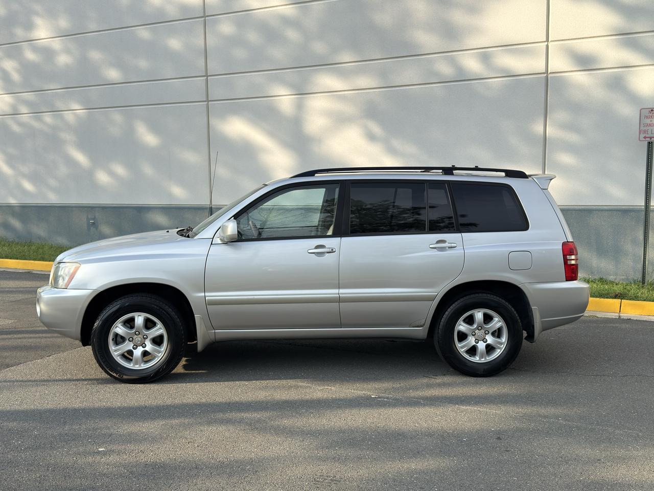 Toyota Highlander V6 2WD 2003