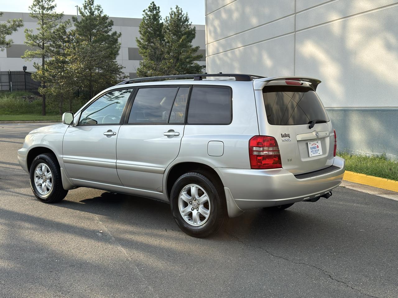 Toyota Highlander V6 2WD 2003