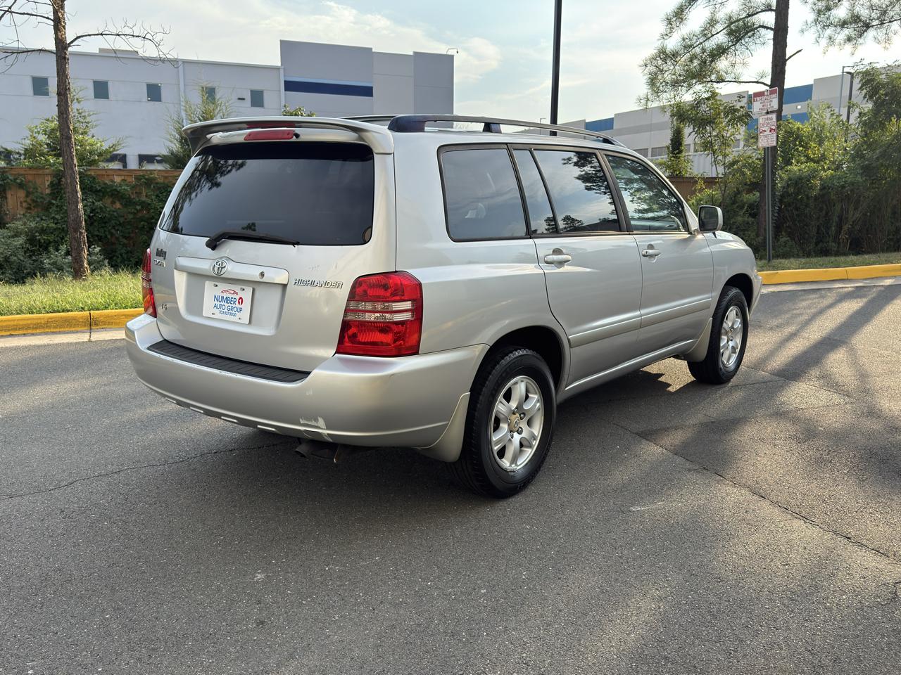 Toyota Highlander V6 2WD 2003
