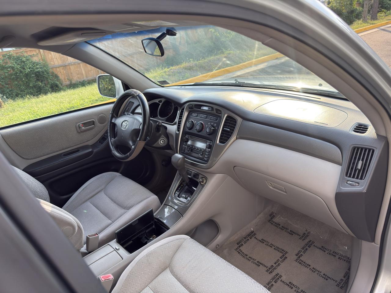 Toyota Highlander V6 2WD 2003