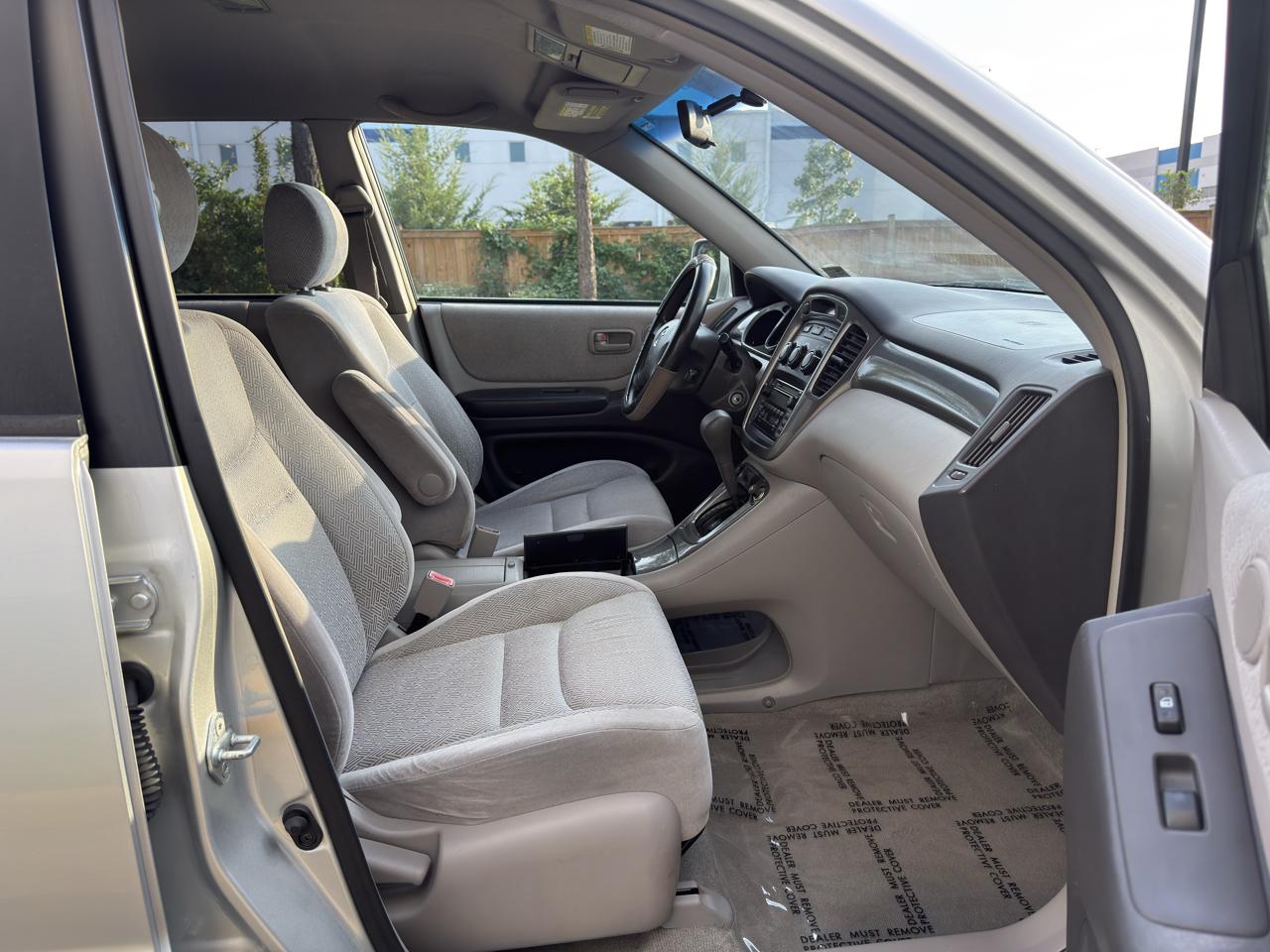 Toyota Highlander V6 2WD 2003